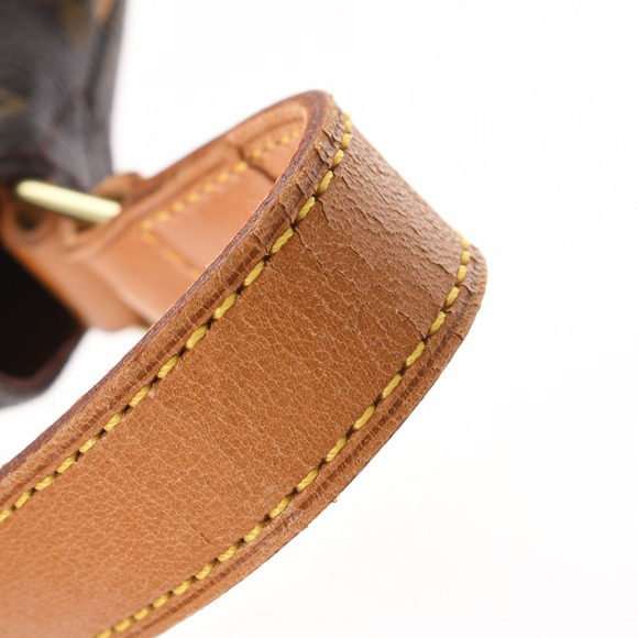 Louis Vuitton Monogram Musette Brown Monogram Canvas Shoulder Bag - Picture 4 of 12